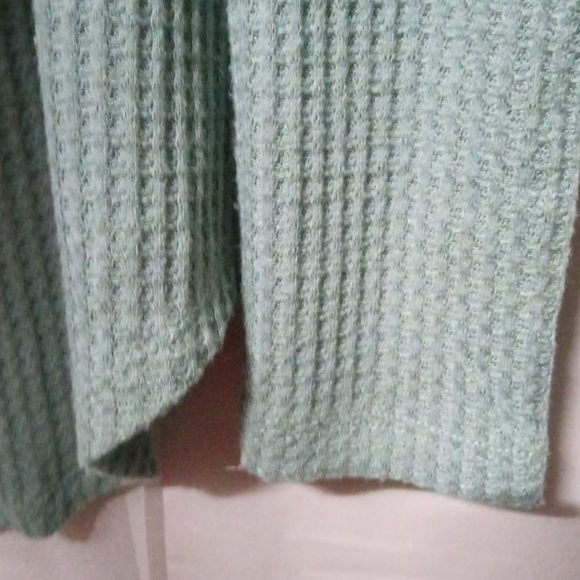 Style & Co Waffle Knit Top Shirt Sage Button Up Long Sleeve Lightweight Sz PM - Picture 5 of 6